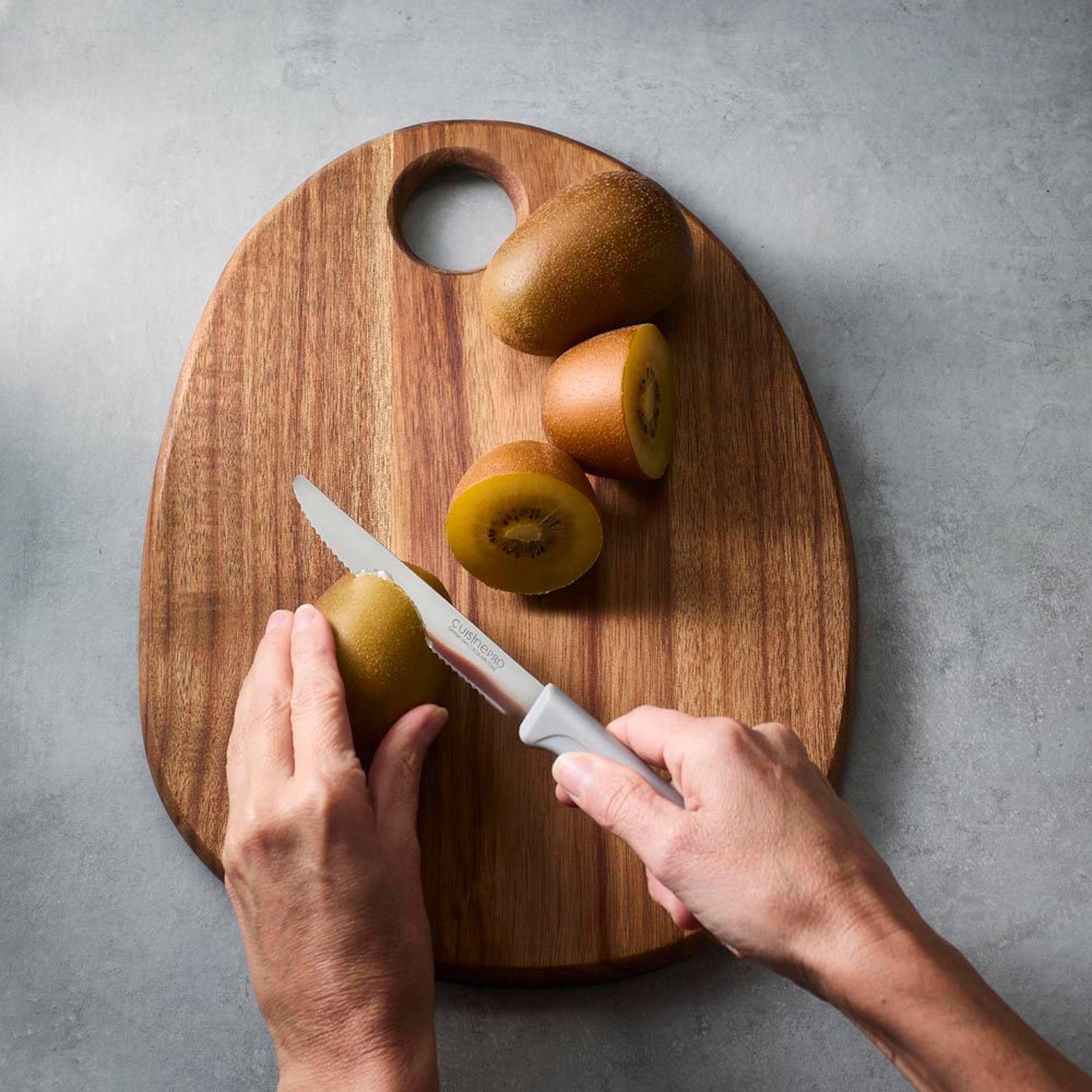 Cuisine::pro® CLASSIC 4 in Round Tip Multi Knife