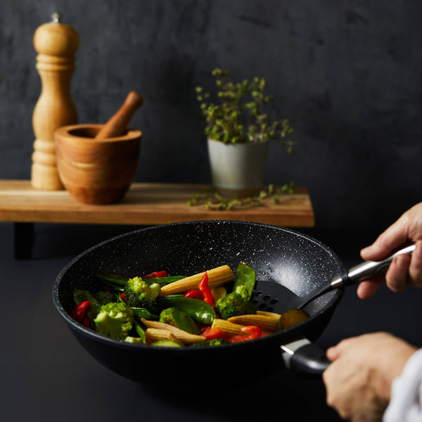 Cuisine::pro® STONE™ Wok with Lid 11