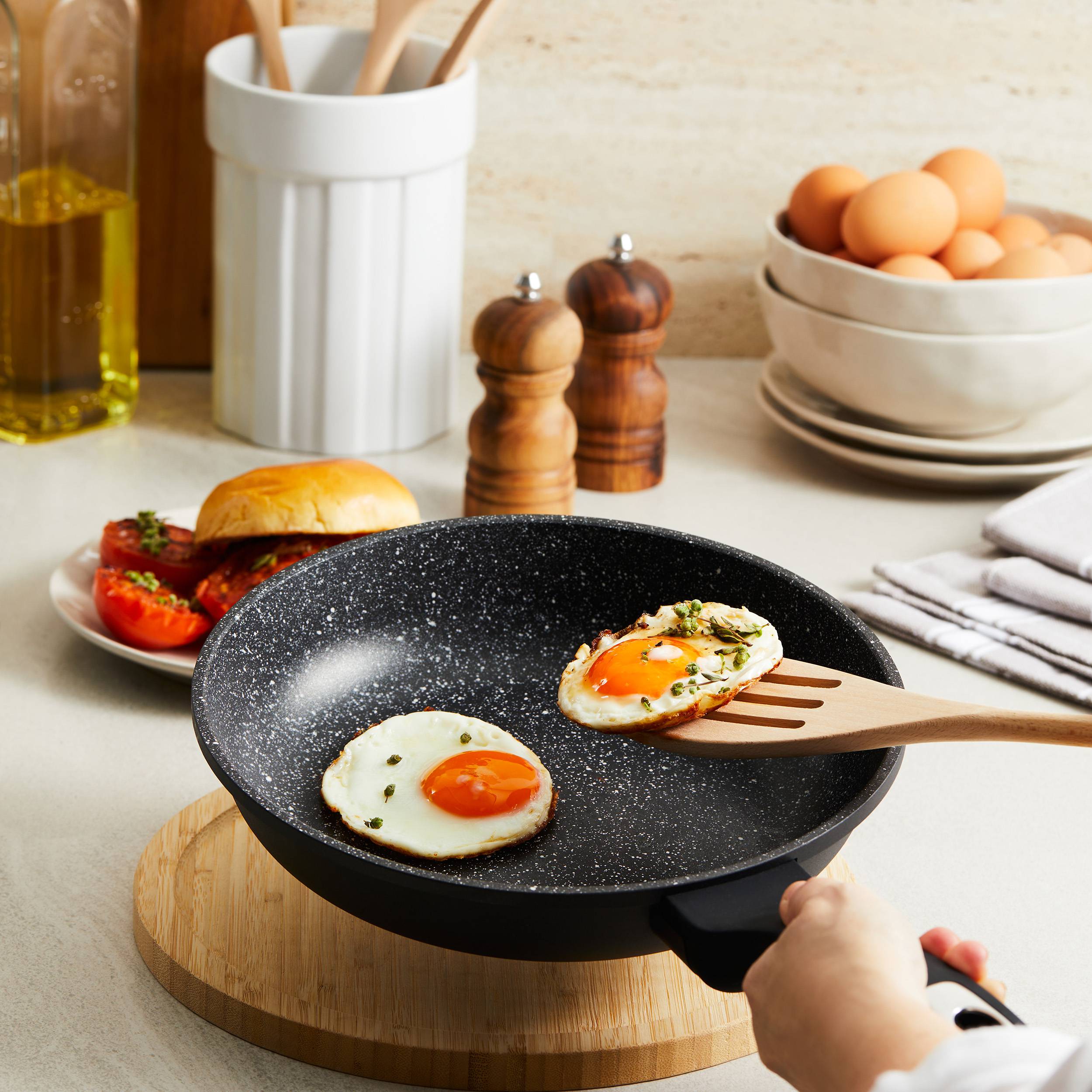 Cuisine::pro® GRANITE™ Frypan 11