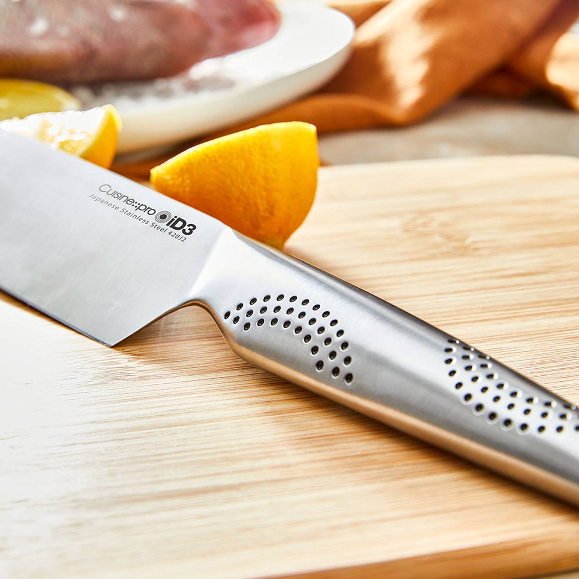 Cuisine::pro® iD3® 14-Piece Kachi Knife Block